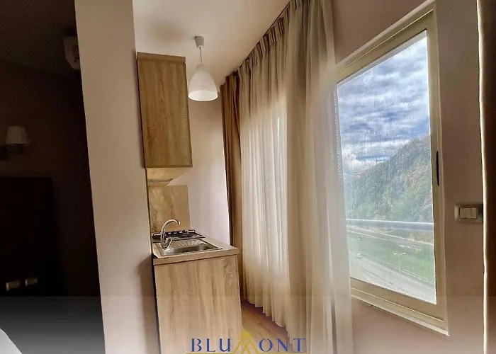 Aparthotel Blumont Durrës