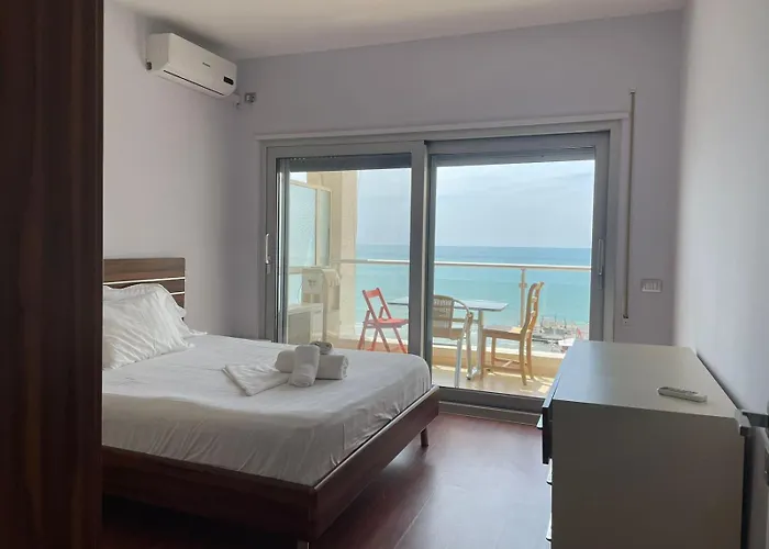 Aparthotel Blumont Durrës