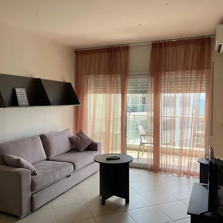 Blumont Hotel apartamentowy Durrës