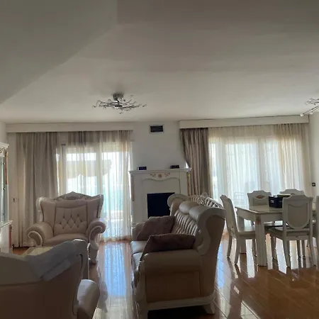 Blumont Ξενοδοχείο με διαμερίσματα Δυρράχιο