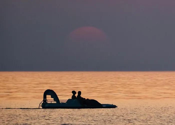 מלון דירות Blumont 3*